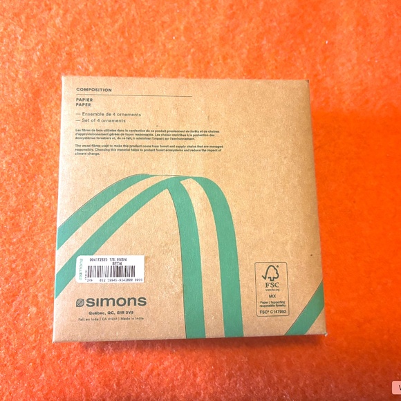 Handcrafted Artisanal honeycomb golden touch 3D paper ornaments set of 4 NWT - Picture 4 of 7